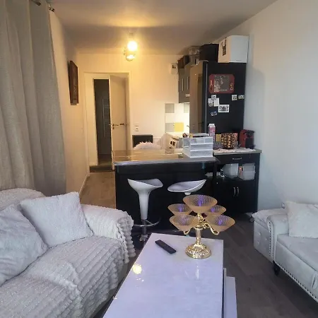 Résidence Privée * Saint-Denis (Seine-Saint-Denis)